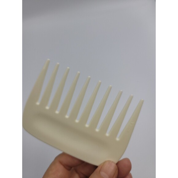 Vintage Clinique Small Cream Comb - Picture 4 of 5